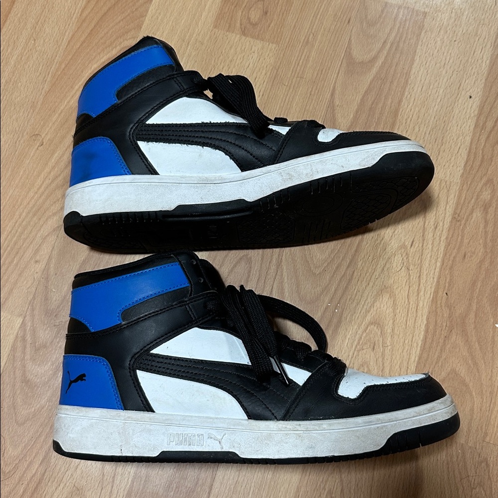 Puma Black and Blue High-Top Sneakers - Picture 2 of 3